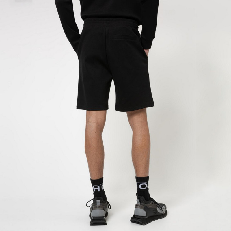 Short Hugo Boss Doolio en coton biologique à logo revisité Noir