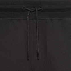 Le short Hugo Boss Noir Dalfie avec logo manuscrit Rouge est chez DM'Sports.