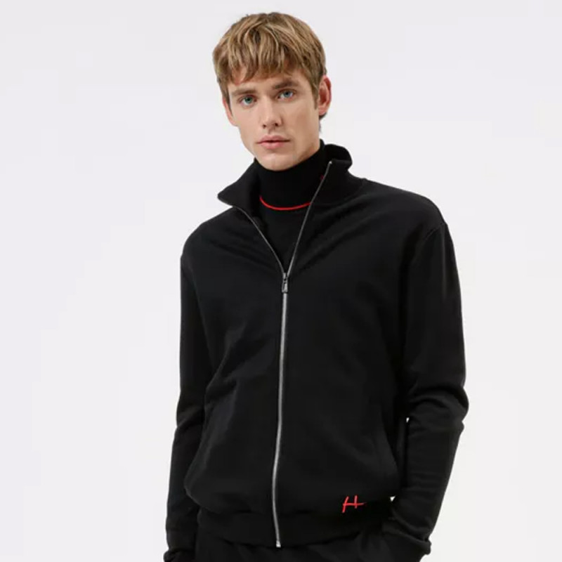 Le sweat zippé Hugo Boss en coton avec logo manuscrit est chez DM'S !