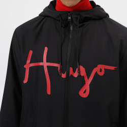 Veste coupe-vent HUGO à capuche BENJI2141 chez dmsports.fr