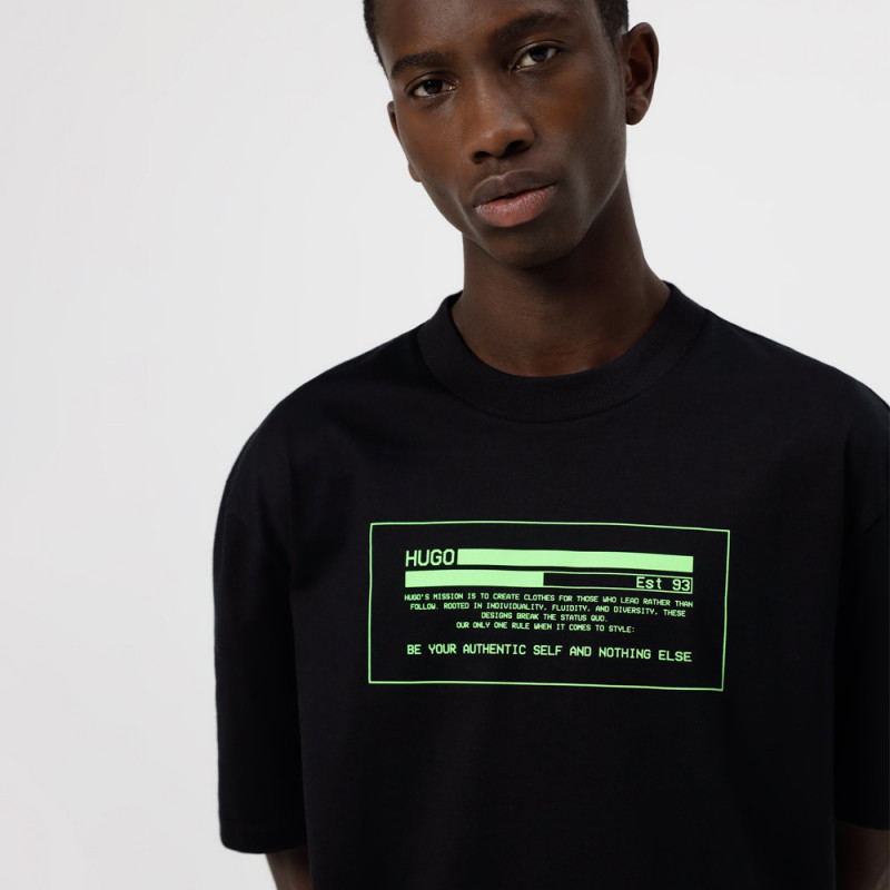 T-shirt Hugo Danford noir en vente chez DM'Sports