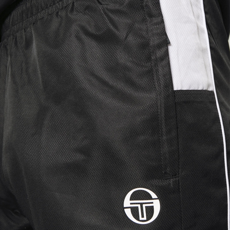 Short Sergio Tacchini Vebita en vente chez DM'Sports