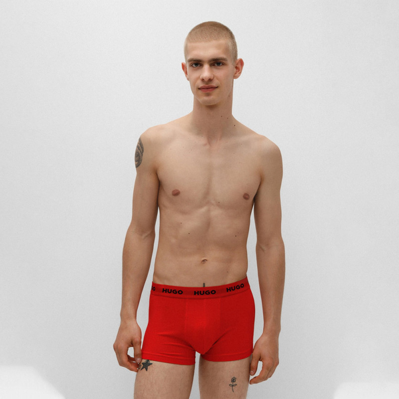 Lot de trois boxers courts en coton Hugo modèle rouge