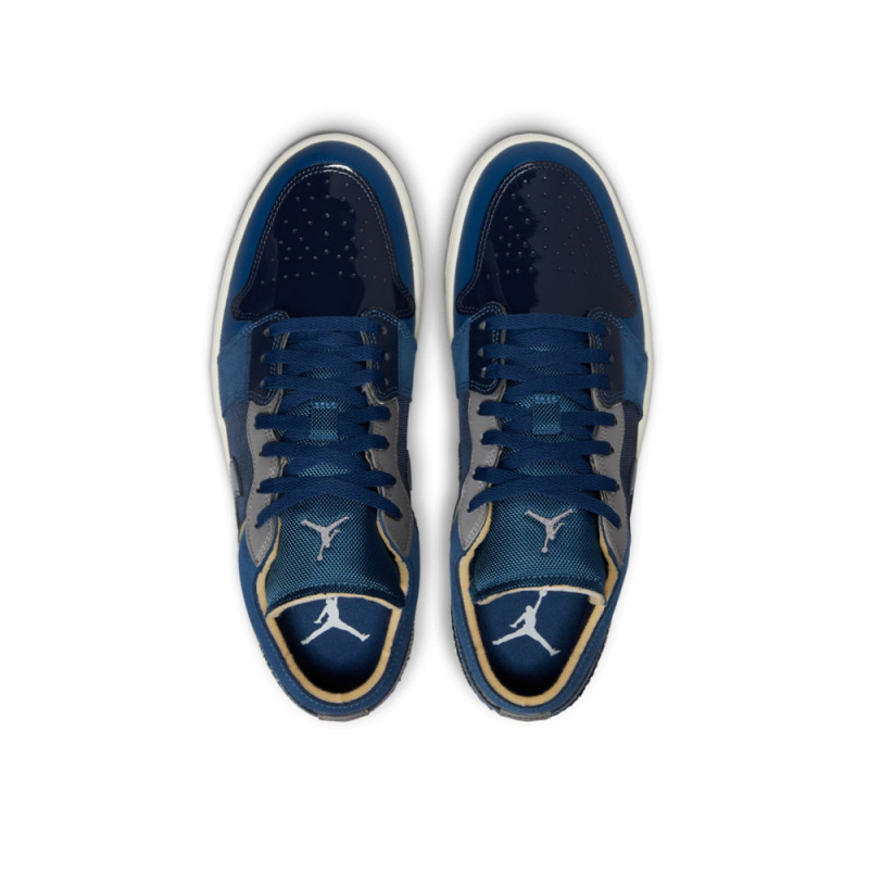 Baskets AIR JORDAN 1 Low