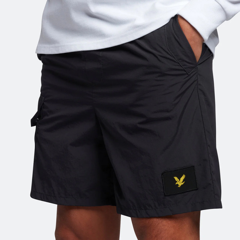 Short de bain Lyle & Scott noir homme disponible chez DM'Sports