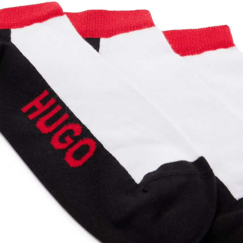 LOT DE TROIS PAIRES DE CHAUSSETTES BASSES