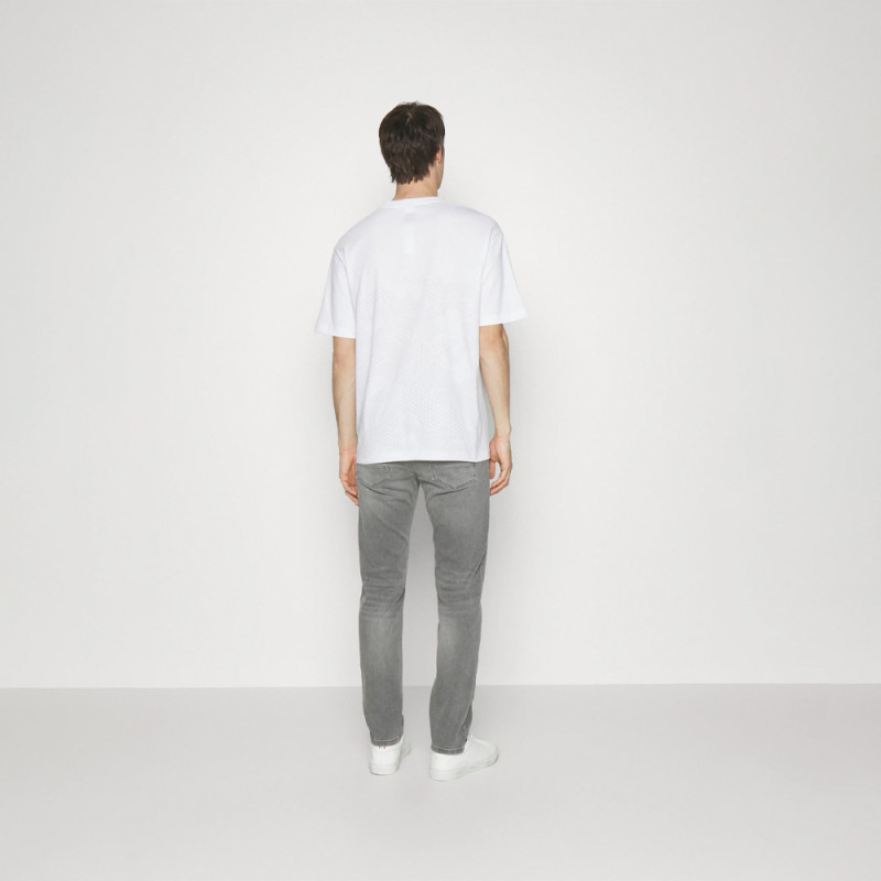 DOS HAUT MANCHES COURTES