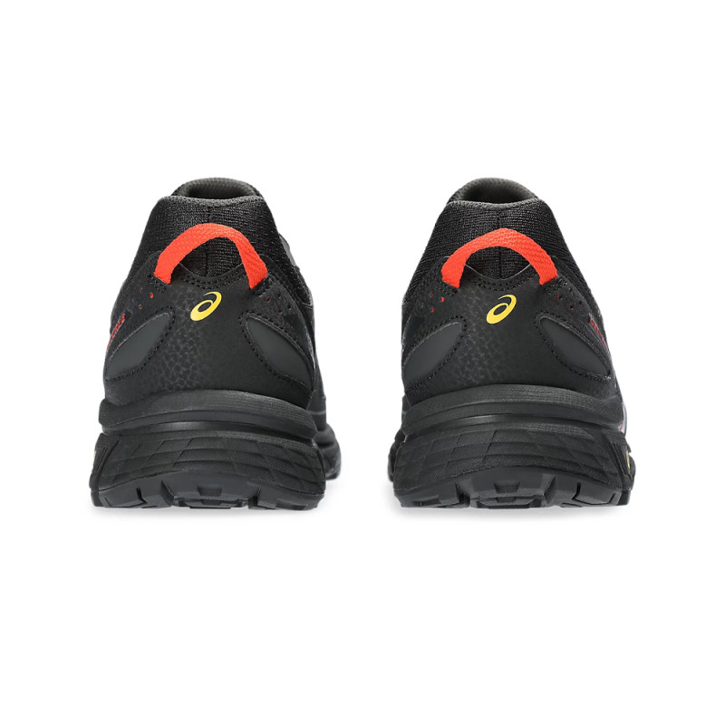 DERRIÈRE DE LA CHAUSSURE