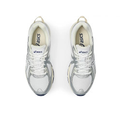 Baskets Asics GEL-VENTURE 6 GS Blanches Chez DM'Sports
