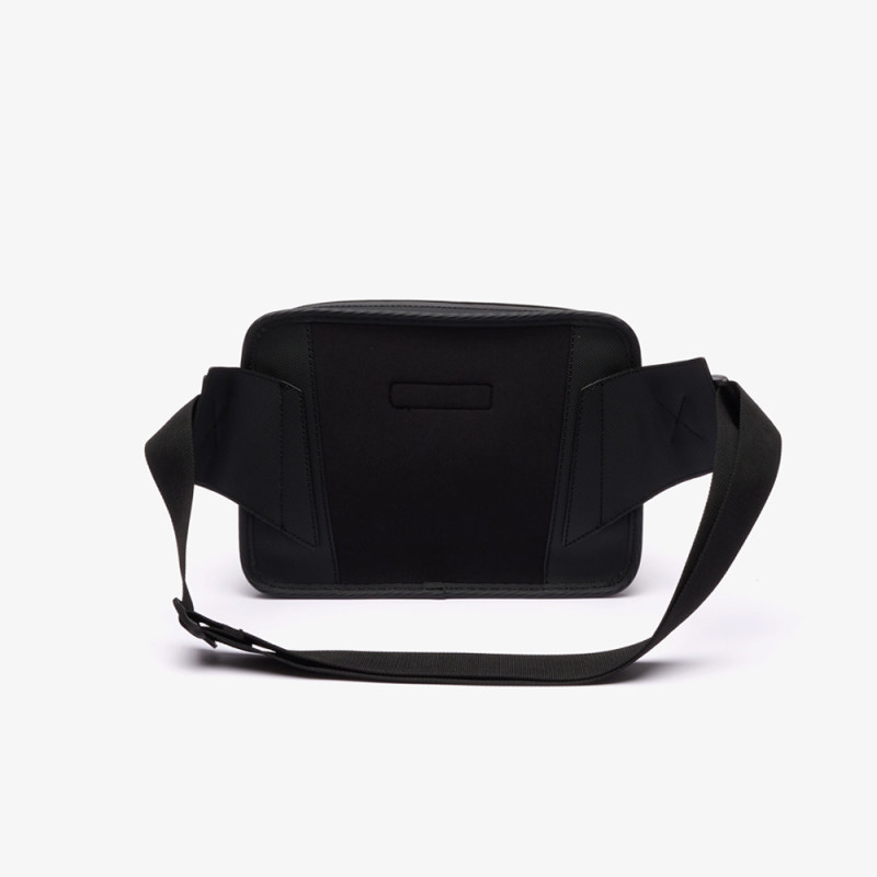 Sacoche Lacoste pr?�s du corps en petit piqu?� Noire Chez DM'Sports