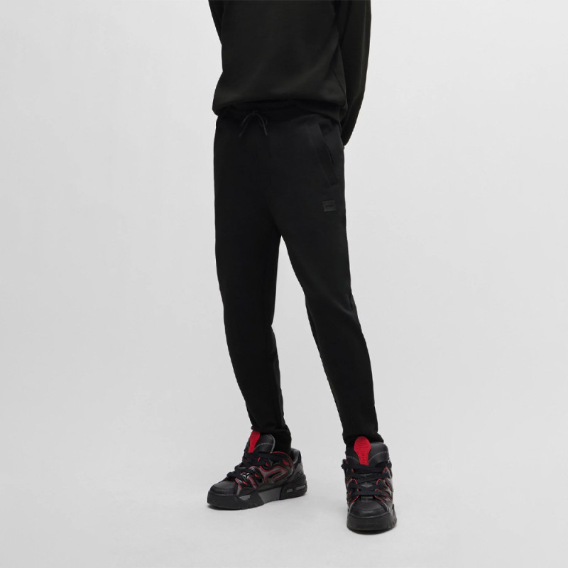 BAS NOIR AVEC LOGO NOIR