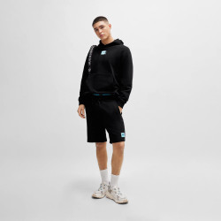 SHORT HUGO REGULAR FIT EN MOLLETON DE COTON NOIR AVEC ÉTIQUETTE LOGO DIZ222