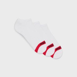 LOT DE TROIS PAIRES DE CHAUSSETTES INVISIBLES BLANCHES HUGO EN COTON MÉLANGÉ AVEC LOGOS