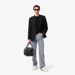 T-SHIRT LOOSE FIT LACOSTE EN COTON ÉPAIS NOIR AVEC BADGE