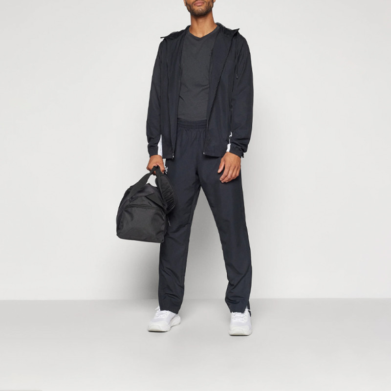 Pantalon Coupe-Vent Noir Under Armour Rival Woven pour Homme – Légèreté et Confort au Quotidien