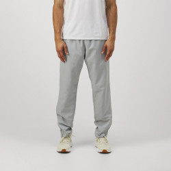 Pantalon Coupe-Vent Gris Under Armour Rival Woven pour Homme – Légèreté et Confort au Quotidien