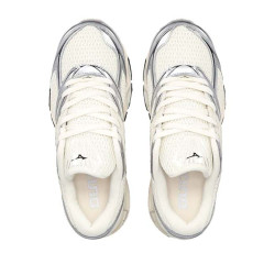 Mizuno Wave Prophecy LS – Blanc/Argent – Performance et Élégance