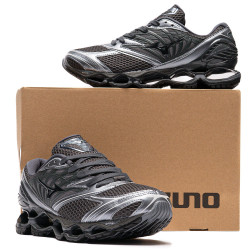 Mizuno Wave Prophecy LS Blanc/Noir/Argent – Style & Performance