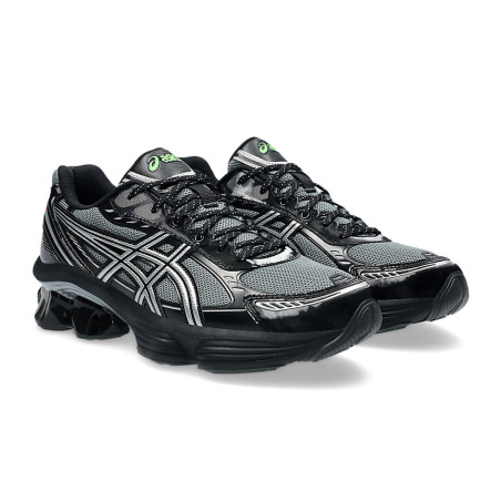 Baskets ASICS GEL-KINETIC FLUENT – Gris Piémont / Argent Pur – Style Rétro et Confort Moderne