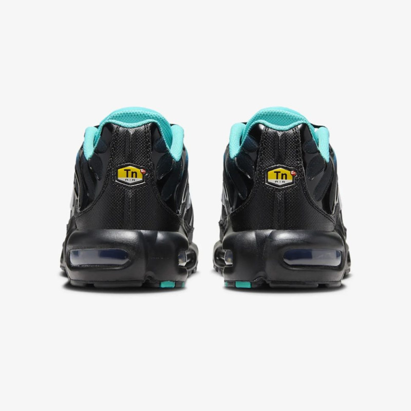 Baskets Nike Air Max Plus Bleues et Noires – Design iconique et confort Tuned Air