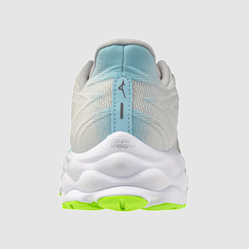 Baskets Mizuno Wave Sky 8 Grises – Confort supérieur et performance durable