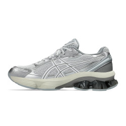 Baskets Asics GEL-KINETIC FLUENT Grises – Fusion de technologie et de style rétro