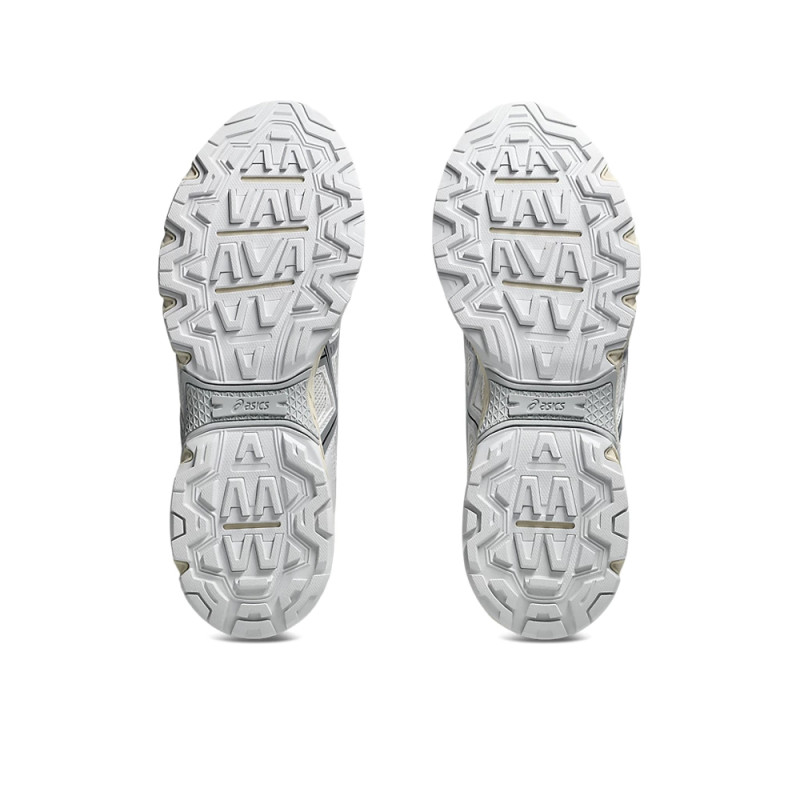 Baskets ASICS GEL-NUNOBIKI Blanches et Grises – Fusion de style rétro et de technologie moderne