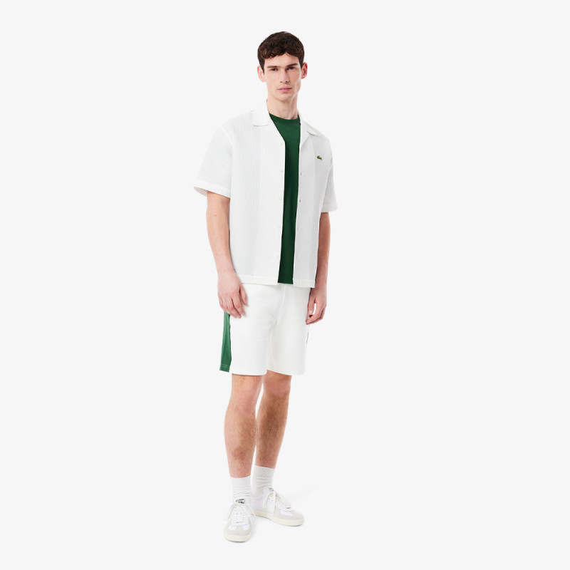 Short Homme Lacoste Color-Block Blanc & Vert – Molleton de Coton Doux & Style Sportif