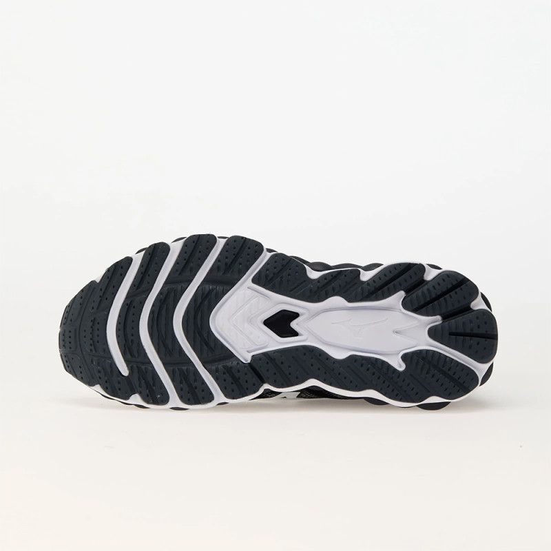 Baskets Mizuno Wave Sky 8 Noires – Confort supérieur et performance durable