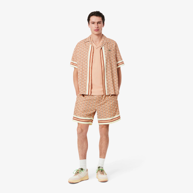 Short Homme Lacoste – Beige et Marron – Tissu Léger avec Imprimé Monogramme