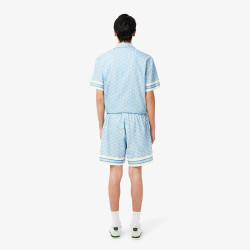 Short Homme Lacoste – Bleu et Blanc – Tissu Léger avec Imprimé Monogramme