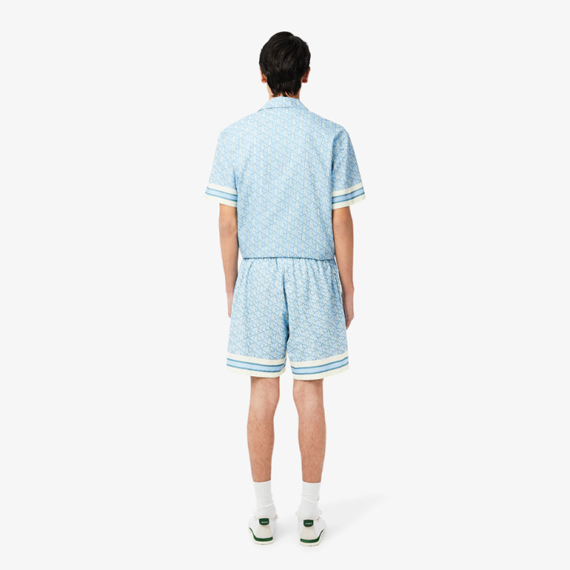 Short Homme Lacoste – Bleu et Blanc – Tissu Léger avec Imprimé Monogramme