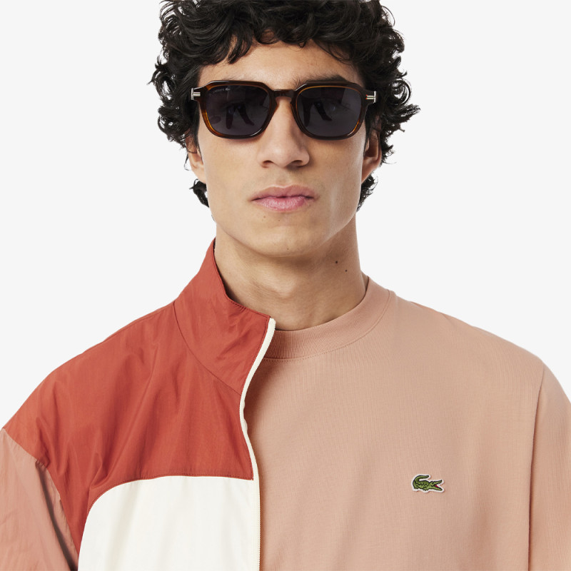 T-shirt Lacoste Classic Fit Rose – Élégance intemporelle et confort optimal