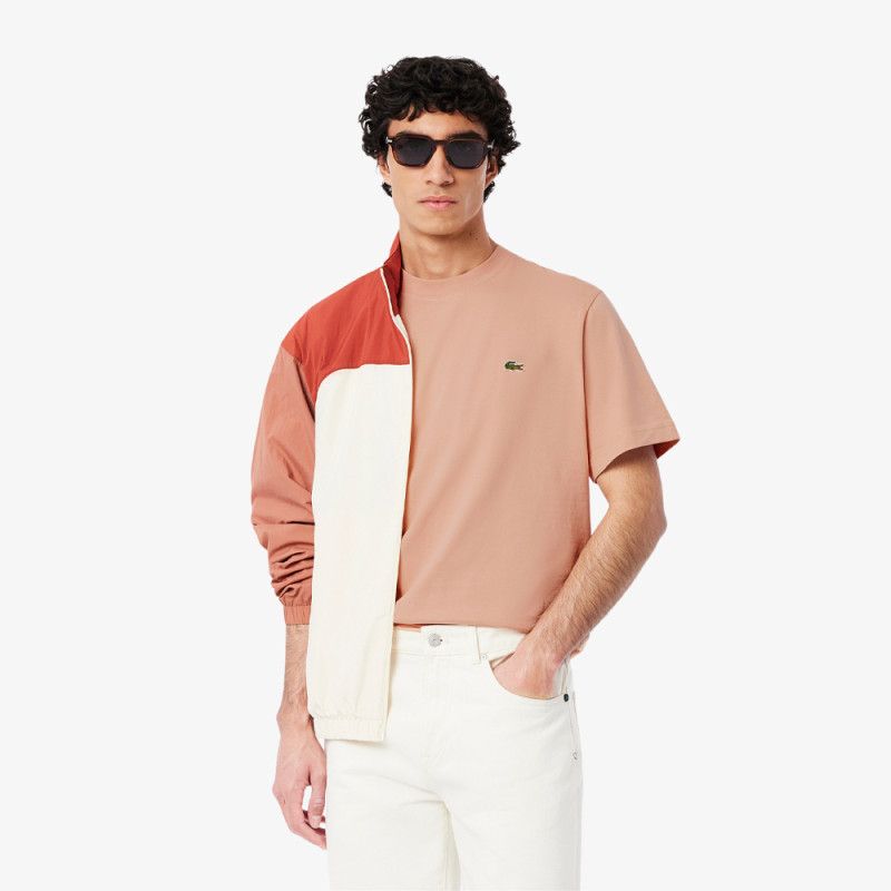T-shirt Lacoste Classic Fit Rose – Élégance intemporelle et confort optimal