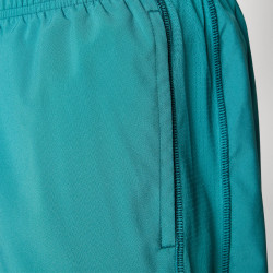 Short Asics Vert CORE 7IN – Légèreté et performance au quotidien