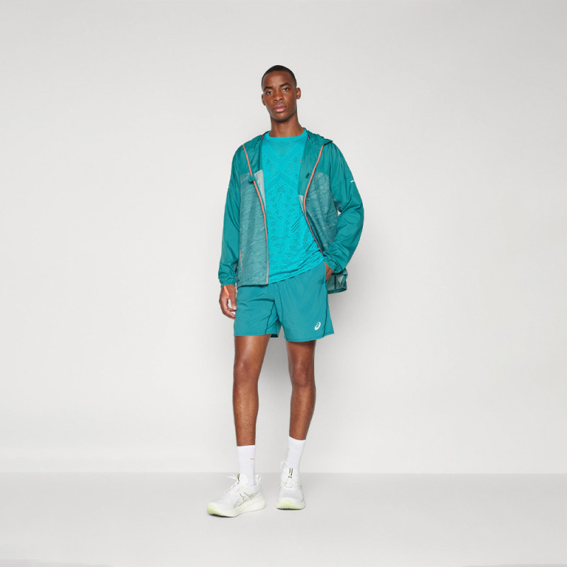 Short Asics Vert CORE 7IN – Légèreté et performance au quotidien