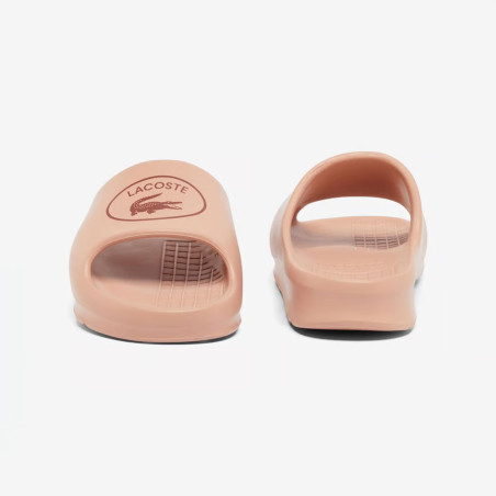 Claquettes Lacoste Serve Slide 2.0 Femme – Rose clair – Design Chunky & Confort Estival