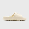 Claquettes Lacoste Serve Slide 2.0 Homme – Beige – Design Épuré & Confort Optimal