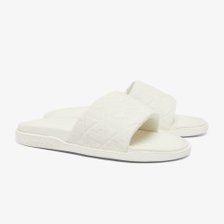 Claquettes Lacoste Serve Slide Dual Homme – Beige – Confort Premium & Style Monogramme