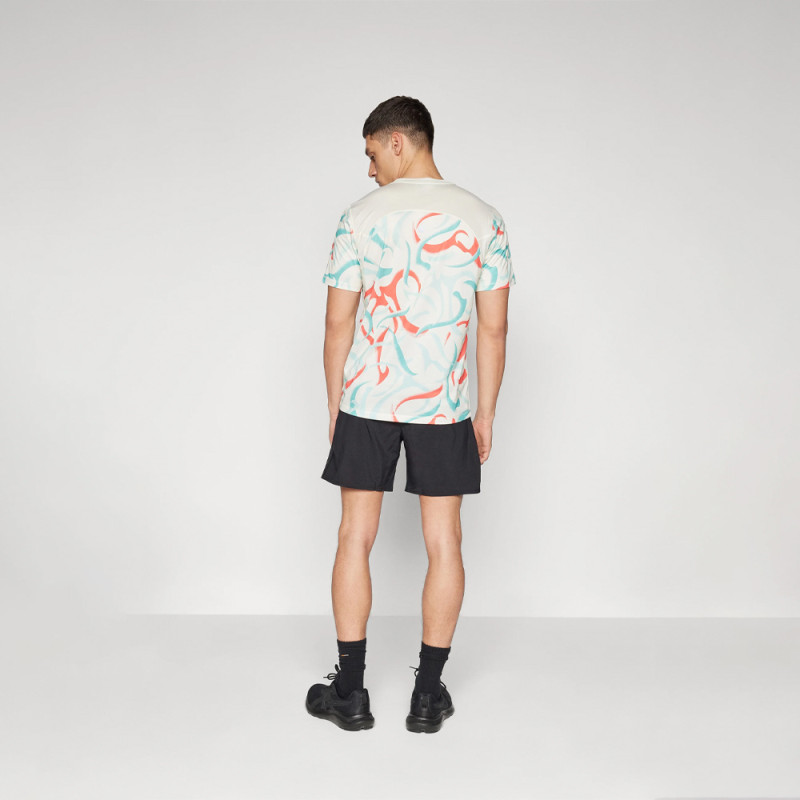 Short Asics Core 2N1 7IN Noir Homme – Polyvalence et Confort pour l’Entraînement | DM'Sports