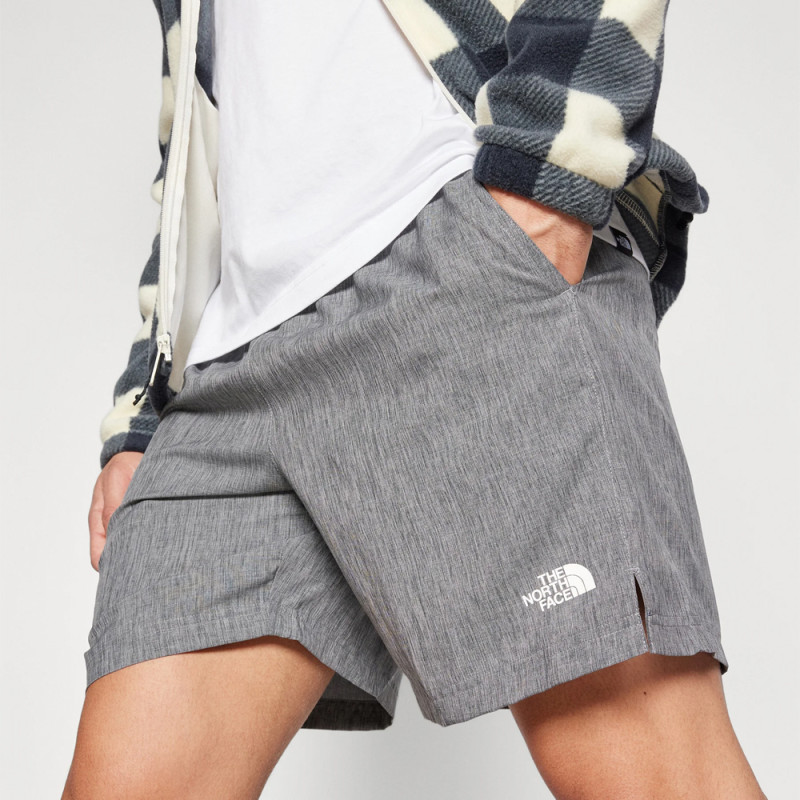 Short The North Face 24/7 7 IN – Gris chiné – Confort & Performance au Quotidien