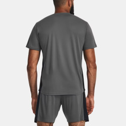 T-shirt Under Armour Challenger Training – Gris – Léger, Technique & Polyvalent