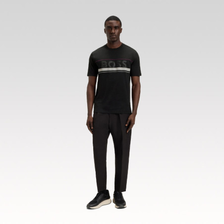 T-shirt BOSS Tee Iconic Zone – Noir – Style Sportif et Élégance Contemporaine
