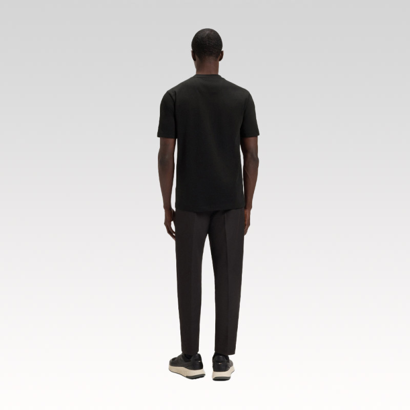 T-shirt BOSS Tee Iconic Zone – Noir – Style Sportif et Élégance Contemporaine