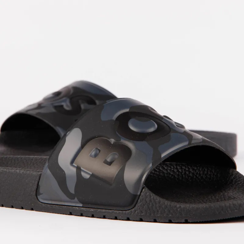 Mules Boss ARYEH_SLID_NPCMLG Noires et Grises – Élégance contrastée et confort au quotidien