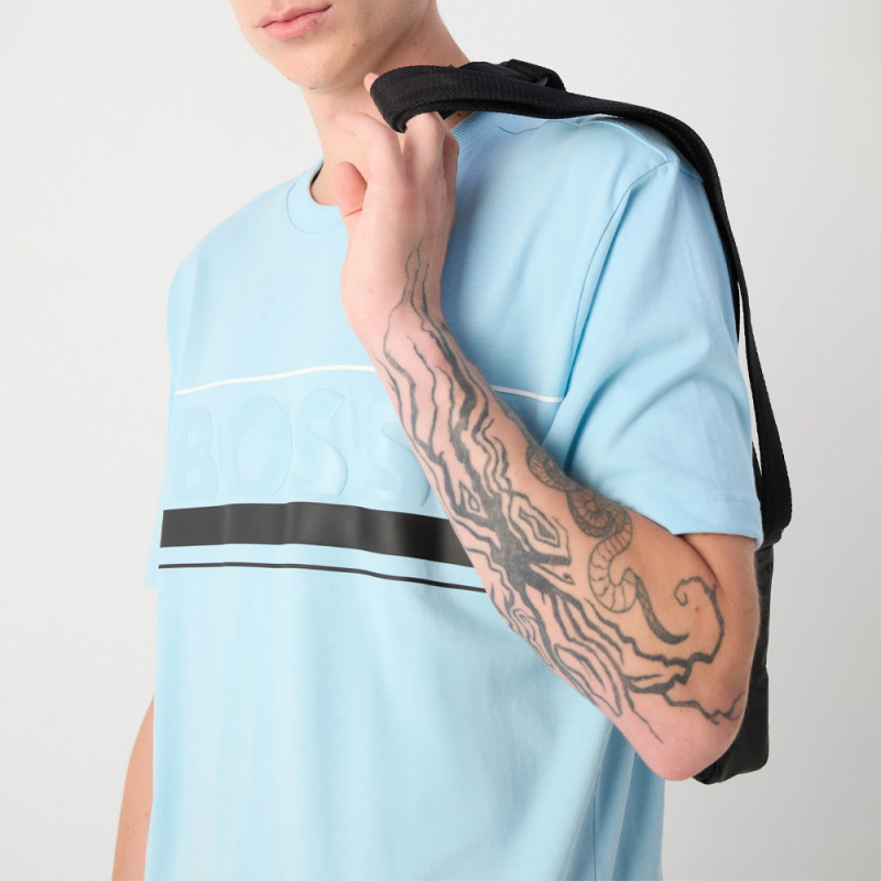 T-shirt BOSS Tee Iconic Zone – Bleu Clair – Style Sportif et Élégance Contemporaine