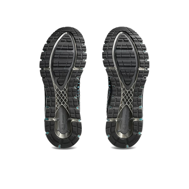 Baskets Asics GEL-QUANTUM 360 I – Noires et Bleues – Le summum du confort enveloppant