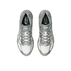 Baskets Asics GEL-CUMULUS 16 Crèmes et Grises CREAM / CLAY GREY
