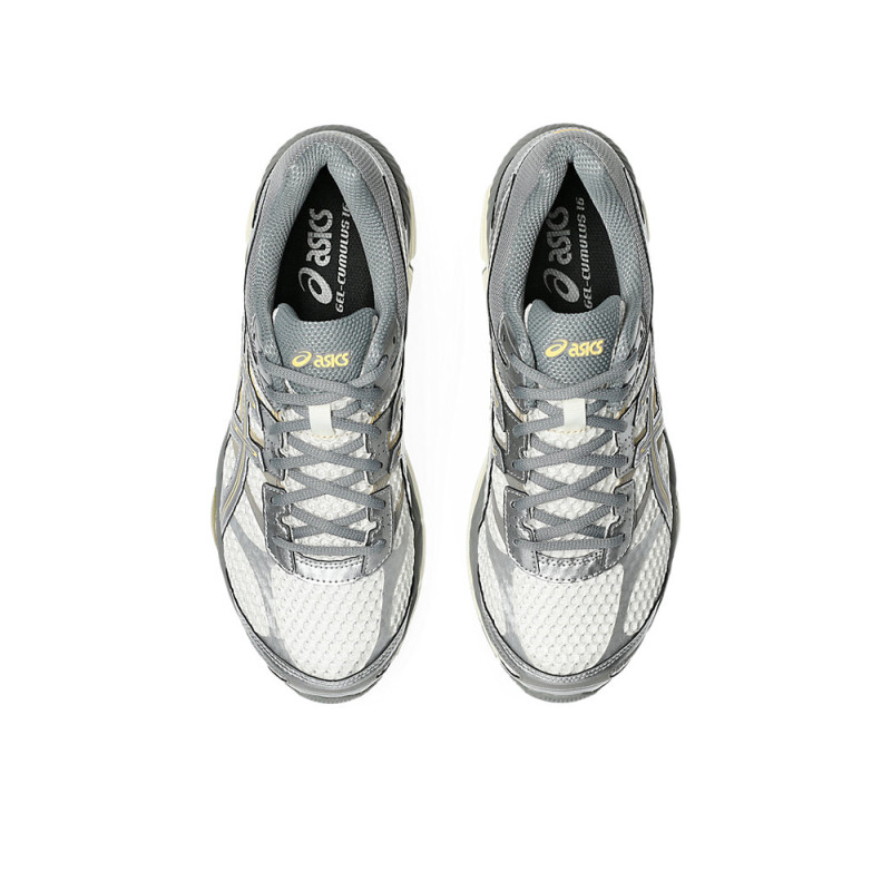 Baskets Asics GEL-CUMULUS 16 Crèmes et Grises CREAM / CLAY GREY
