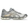 Baskets Asics GEL-CUMULUS 16 Crèmes et Grises CREAM / CLAY GREY